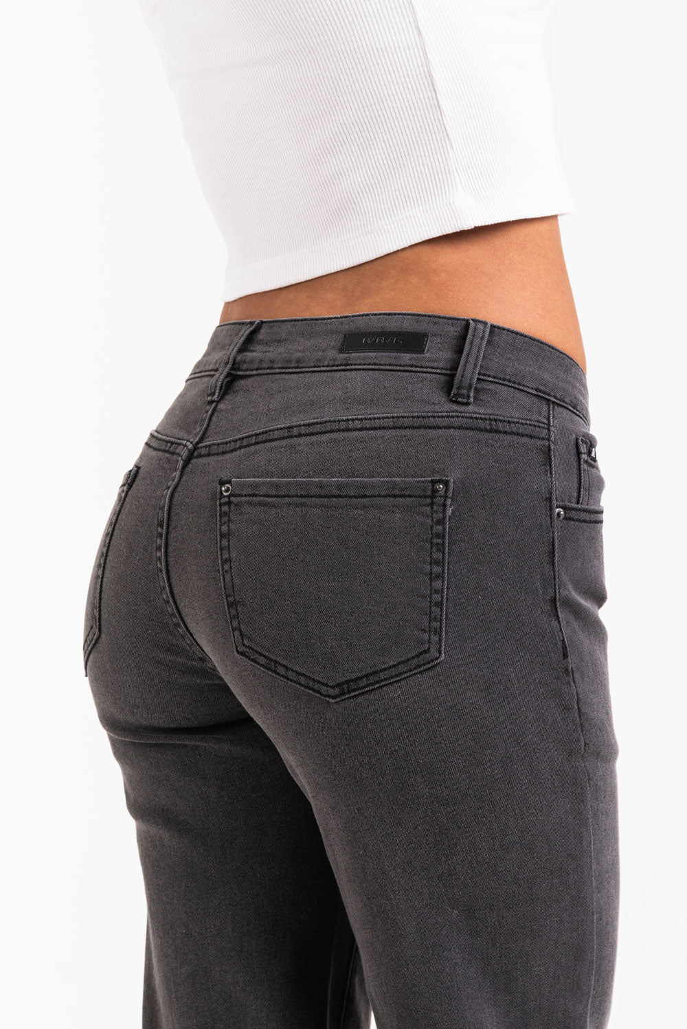 Taylor 06Low Flared Jeans - Washed Black - Image 3