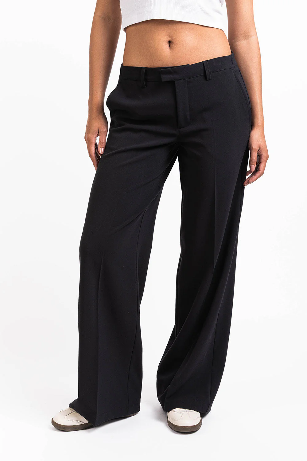 Thilde 01Low Vide Dressbukser - Black - Image 6
